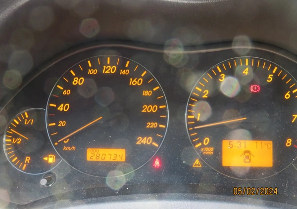 Toyota Avensis cena 17900 przebieg: 279000, rok produkcji 2007 z Żyrardów małe 154